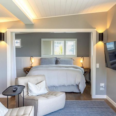 Smiths Cottage - Stay Waiheke Oneroa Ngoại thất bức ảnh