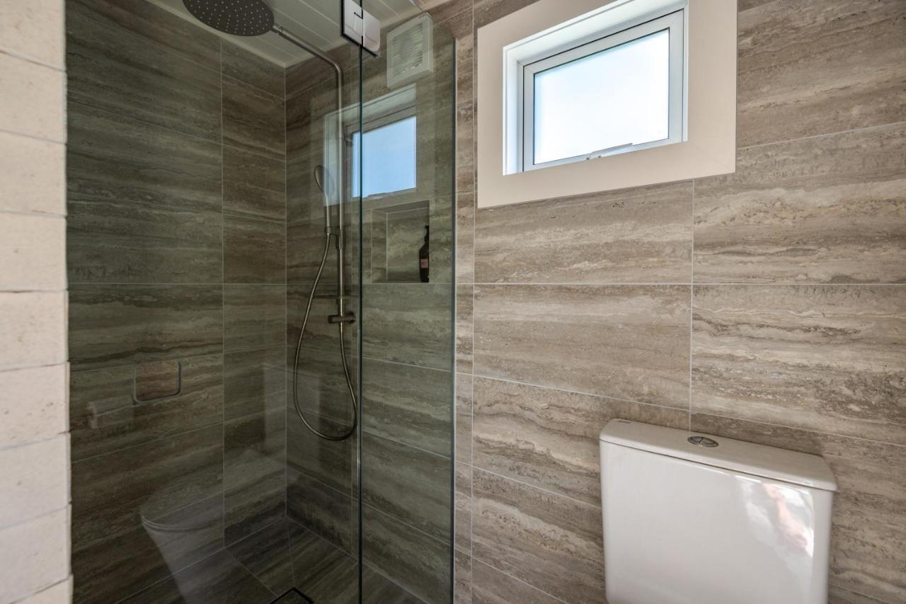 Smiths Cottage - Stay Waiheke Oneroa Ngoại thất bức ảnh